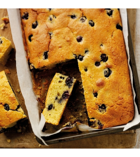 Lemon Drizzle and Blueberry Tray Bake 
