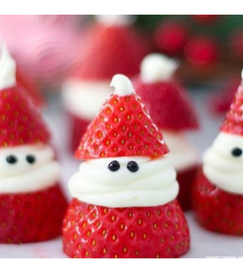 Christmas Strawberry Santas